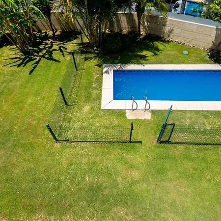 In The Center Next To The Sea Villa *